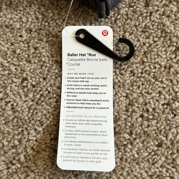 Lululemon Baller Hat *Run one size - Picture 2 of 3